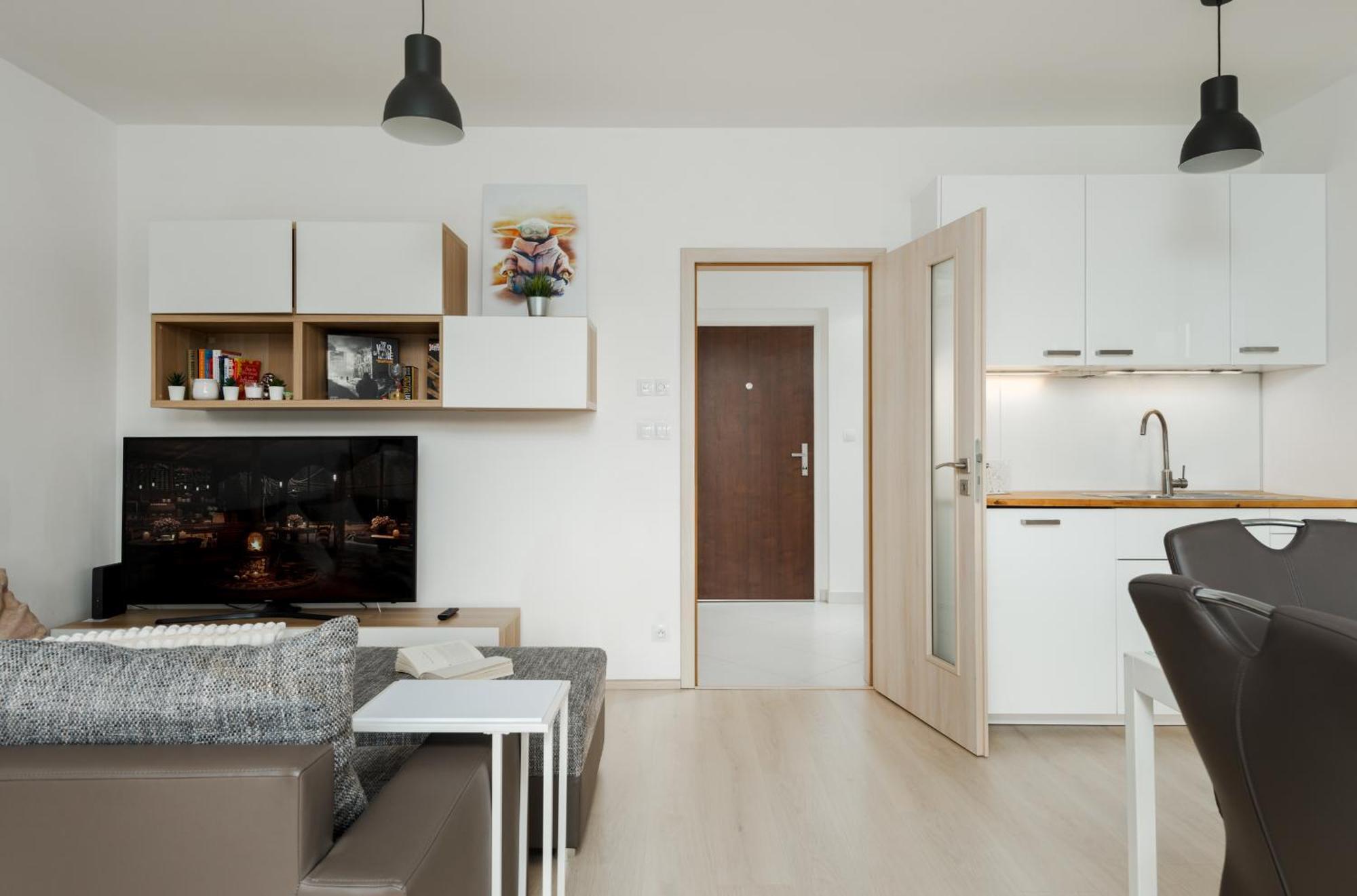 The Sunny Riverside Flat Апартаменты